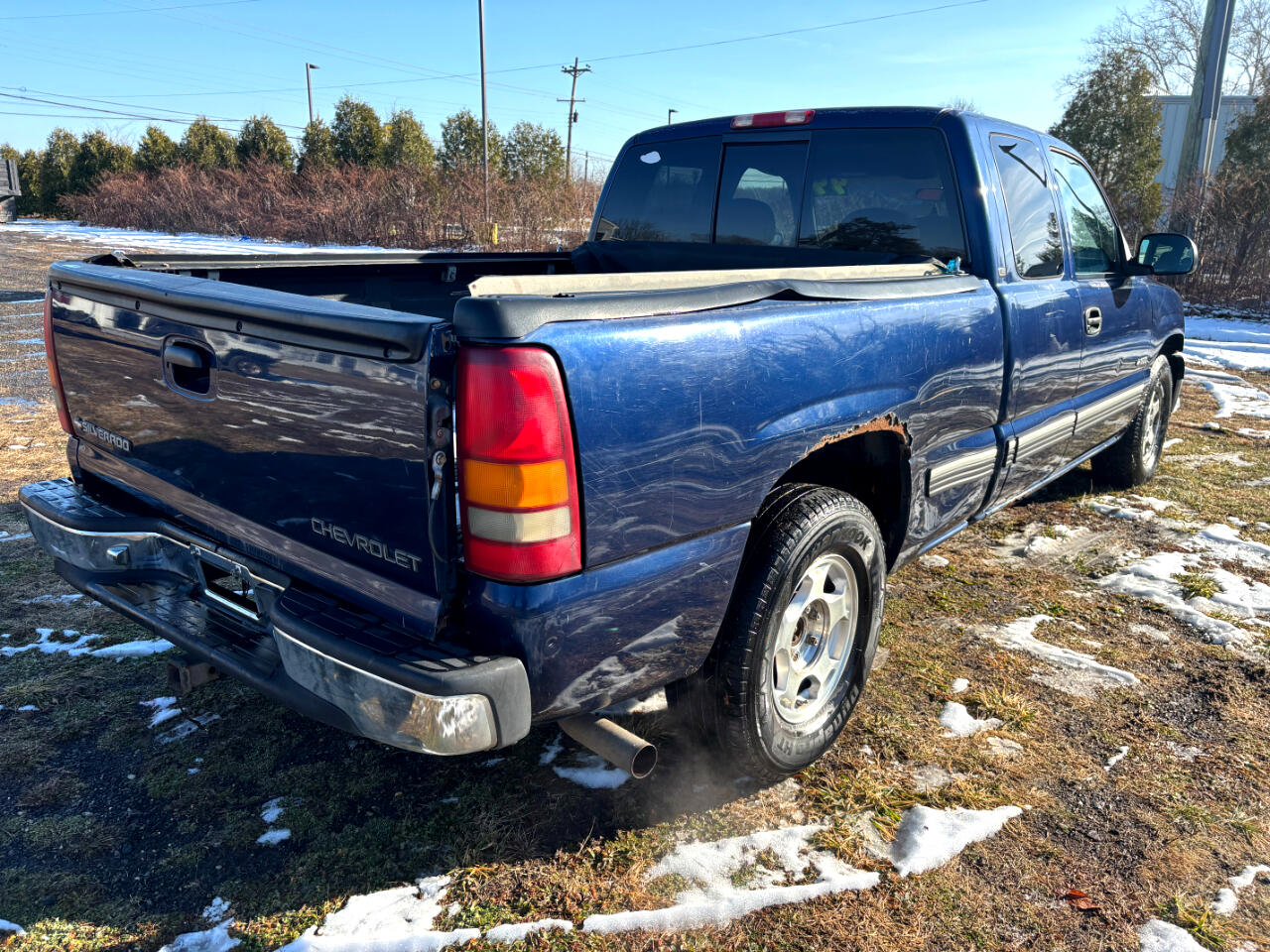 Chevrolet Silverado 1500 Ext. Cab 3-Door Short Bed 2WD 1999