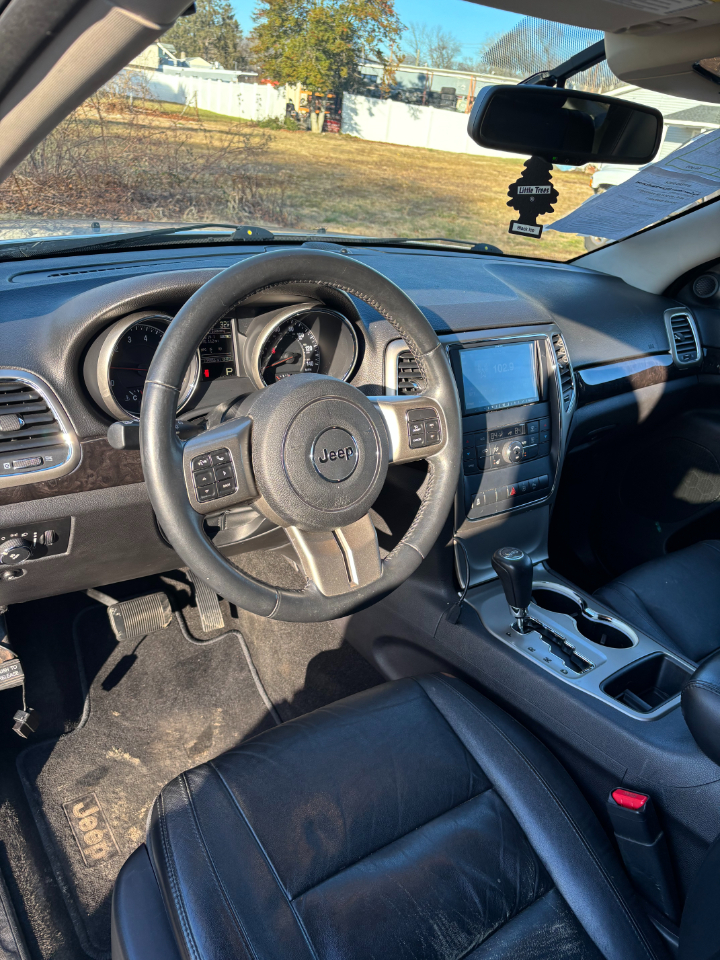 Jeep Grand Cherokee Laredo 2012
