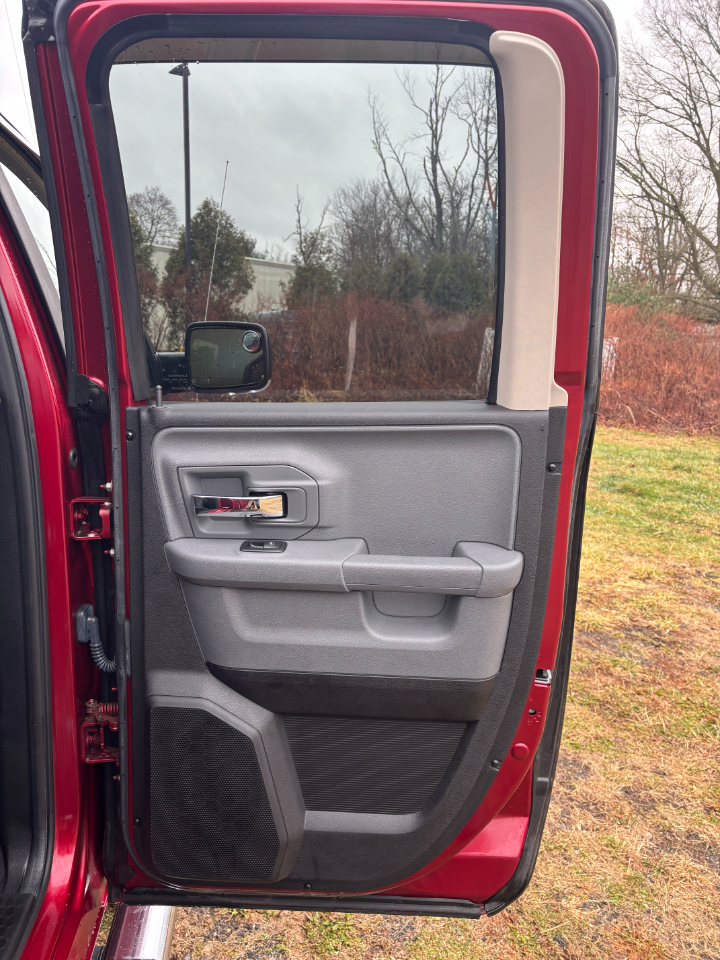 RAM 1500 SLT Quad Cab 4WD 2013