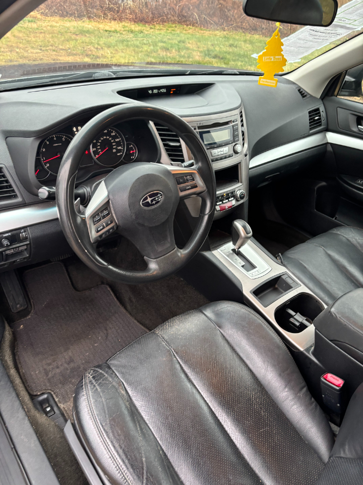 Subaru Outback 2.5i 2014