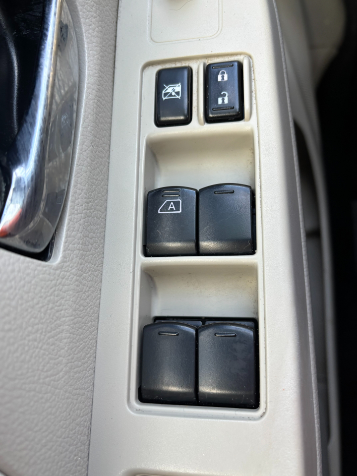 Subaru Impreza Sedan 4dr Auto 2.0i Premium 2014