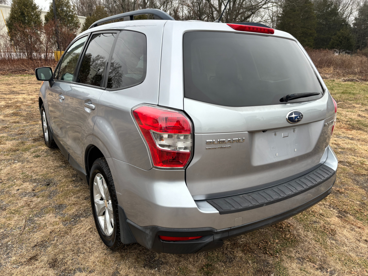 Subaru Forester 4dr CVT 2.5i Premium PZEV 2015