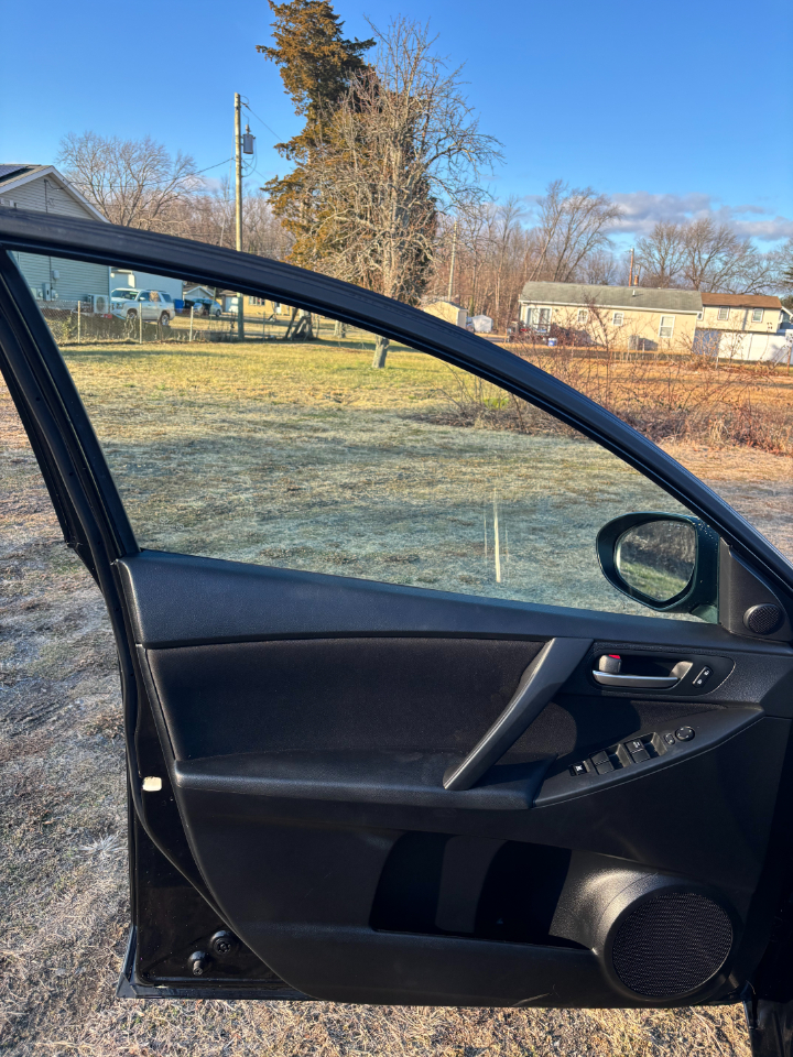 Mazda MAZDA3 i Touring 2013