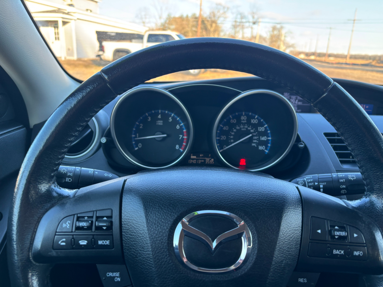 Mazda MAZDA3 i Touring 2013