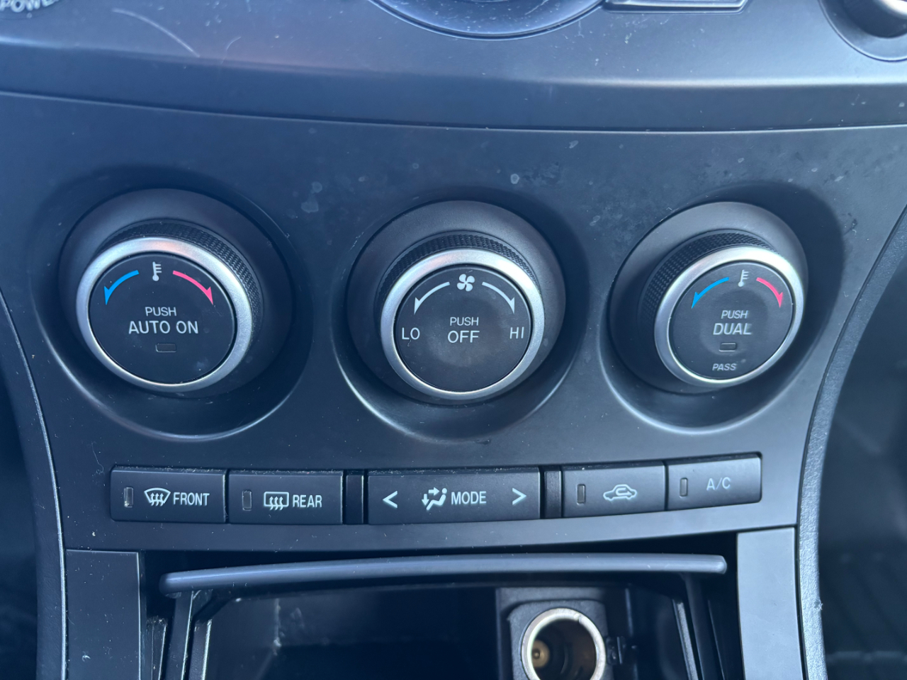 Mazda MAZDA3 i Touring 2013