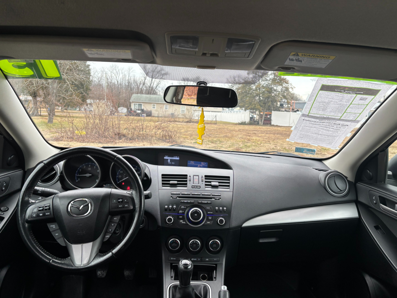 Mazda MAZDA3 i Touring 2013