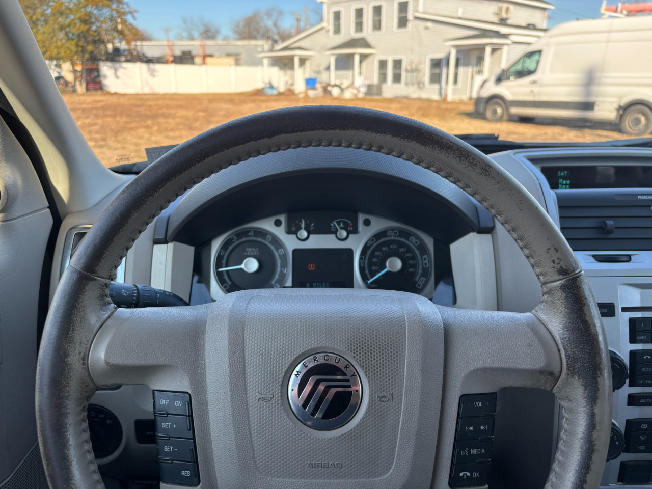 Mercury Mariner FWD 4dr 2010