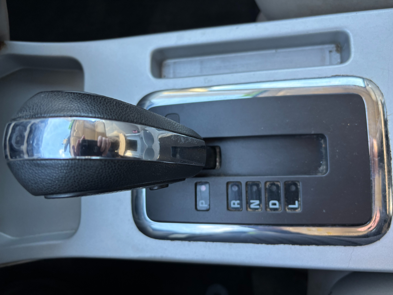 Mercury Mariner FWD 4dr 2010