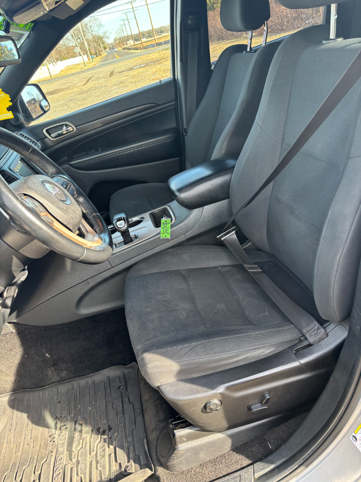 Jeep Grand Cherokee 4WD 4dr Laredo 2015