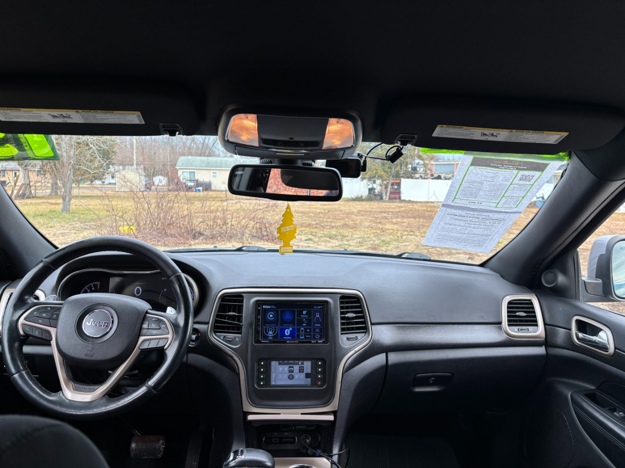 Jeep Grand Cherokee 4WD 4dr Laredo 2015