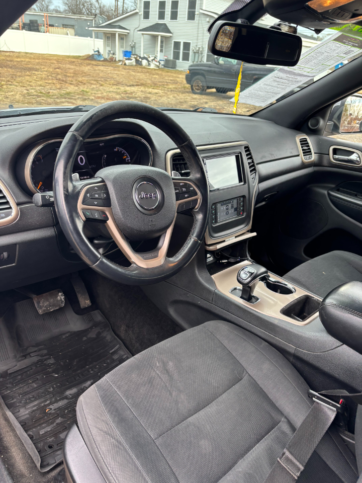 Jeep Grand Cherokee 4WD 4dr Laredo 2015