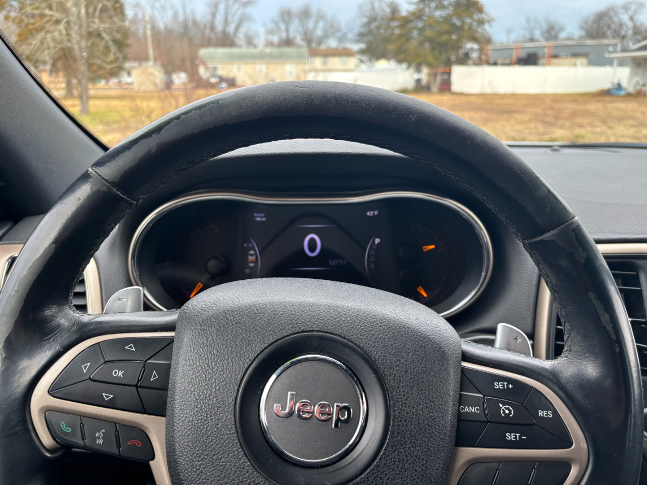 Jeep Grand Cherokee 4WD 4dr Laredo 2015