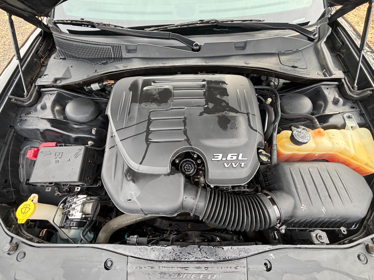 Dodge Charger SE 2015