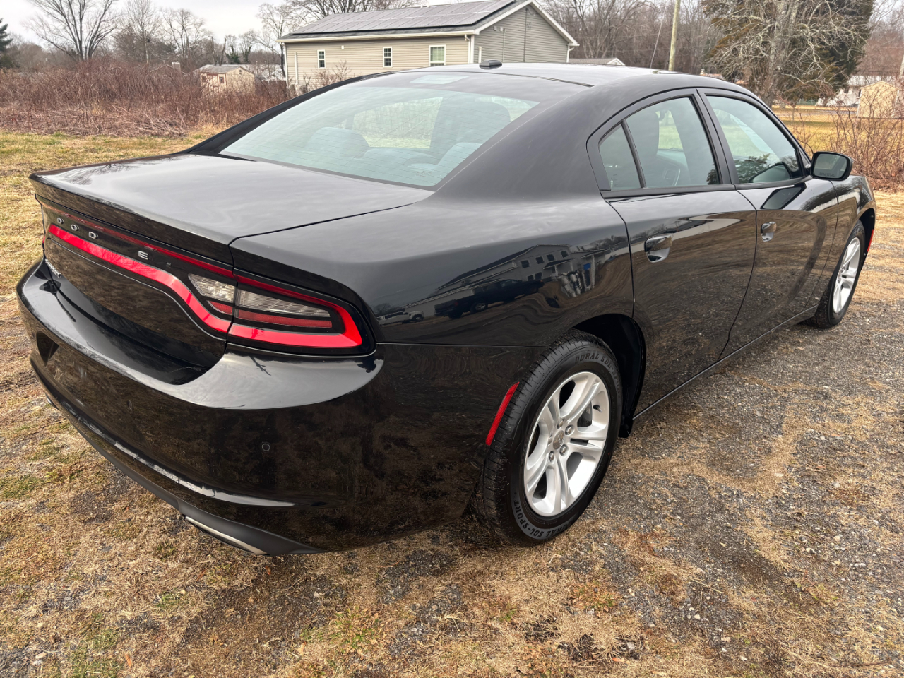 Dodge Charger SE 2015