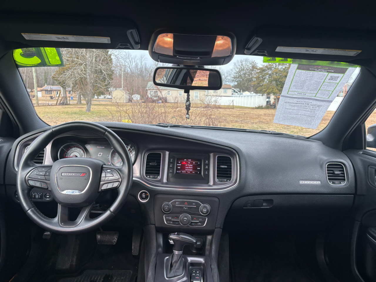 Dodge Charger SE 2015