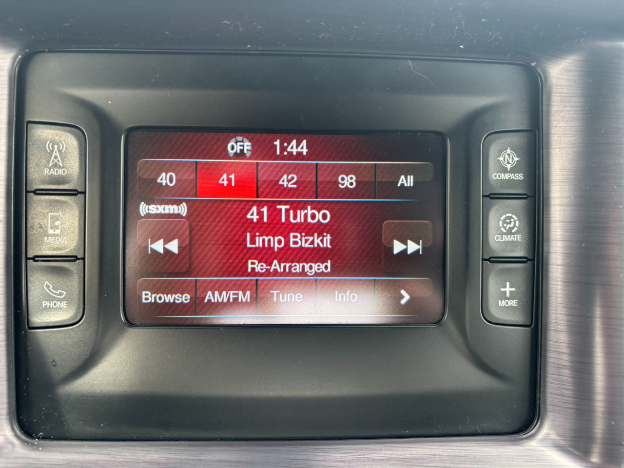 Dodge Charger SE 2015