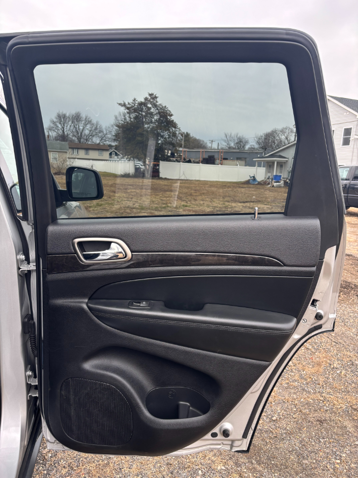 Jeep Grand Cherokee 4WD 4dr Laredo 2012