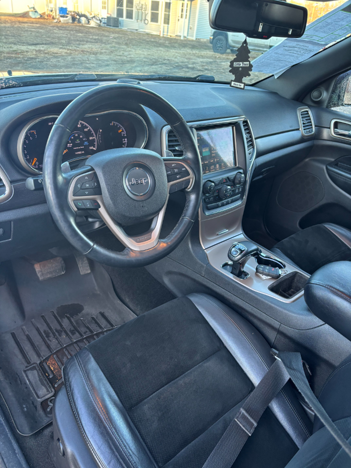 Jeep Grand Cherokee Altitude 4x4 2015