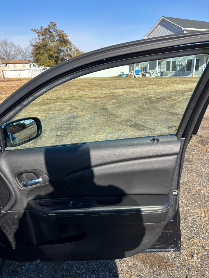 Chrysler 200 Limited 2011