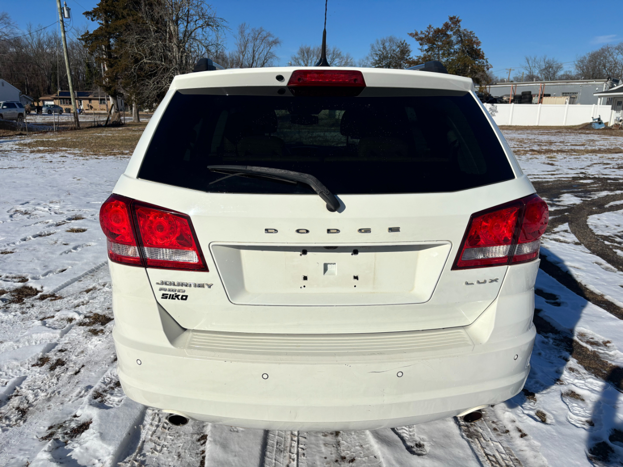 Dodge Journey AWD 4dr LUX 2011