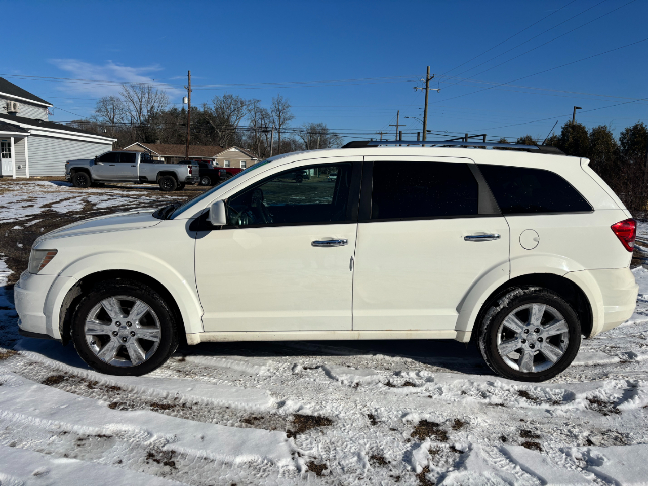 Dodge Journey AWD 4dr LUX 2011
