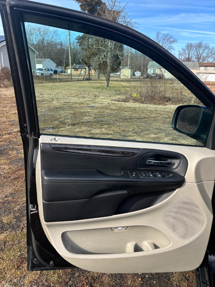 Dodge Grand Caravan SE 2013