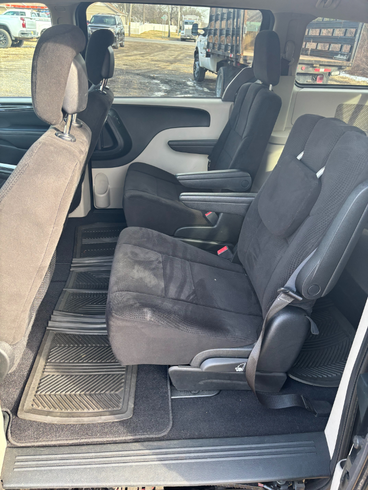 Dodge Grand Caravan SE 2013