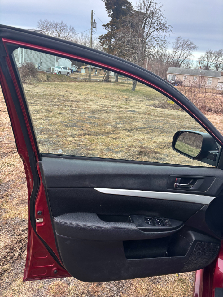 Subaru Legacy Base 2013