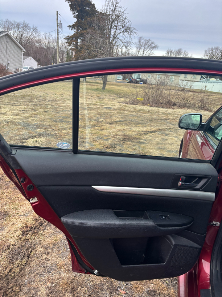 Subaru Legacy Base 2013