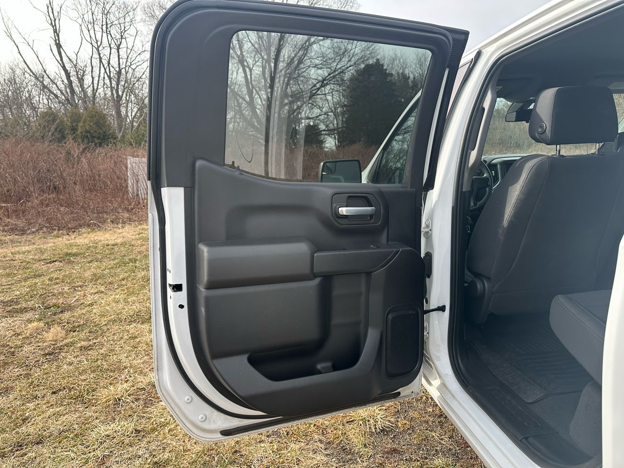 Chevrolet Silverado 1500 Custom Crew Cab 4WD 2021