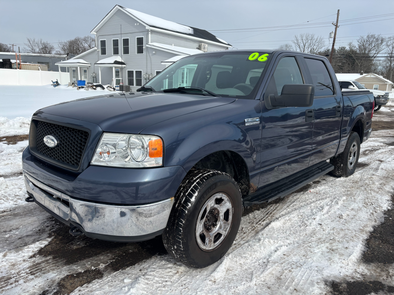 2006 Ford F-150 XLT SuperCrew 5.5-ft. Bed 4WD