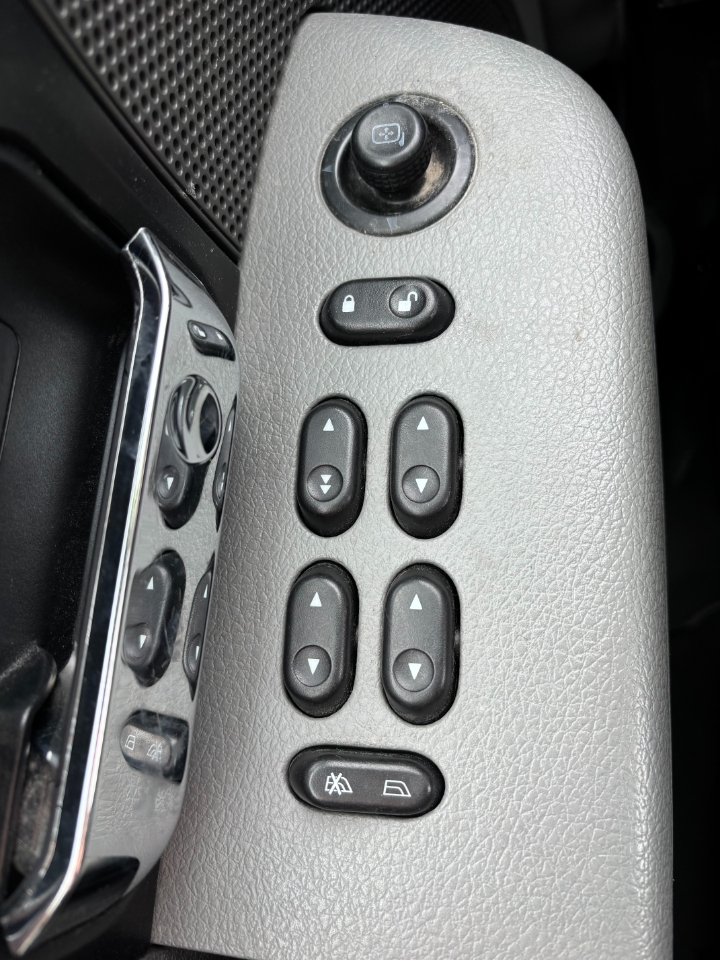 Ford F-150 XLT SuperCrew 5.5-ft. Bed 4WD 2006