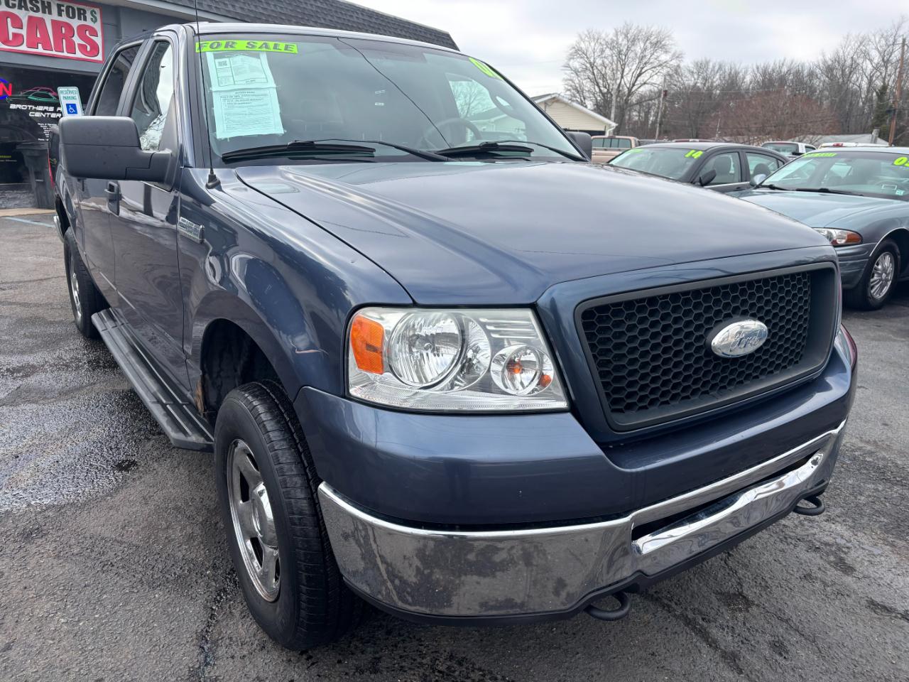 Ford F-150 XLT SuperCrew 5.5-ft. Bed 4WD 2006