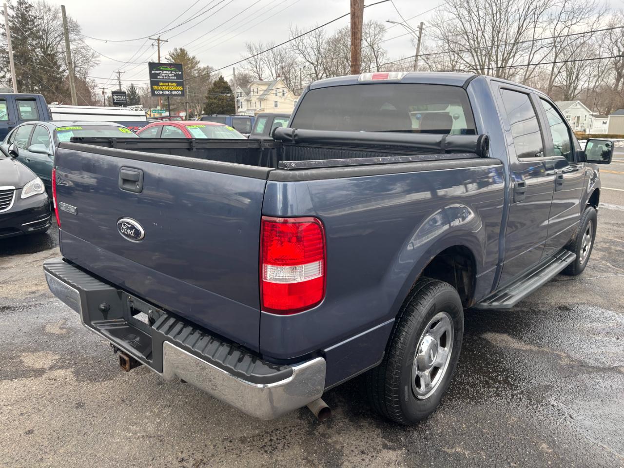 Ford F-150 XLT SuperCrew 5.5-ft. Bed 4WD 2006