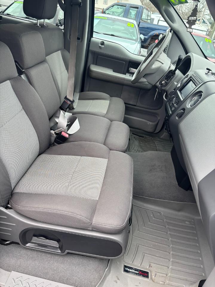 Ford F-150 XLT SuperCrew 5.5-ft. Bed 4WD 2006