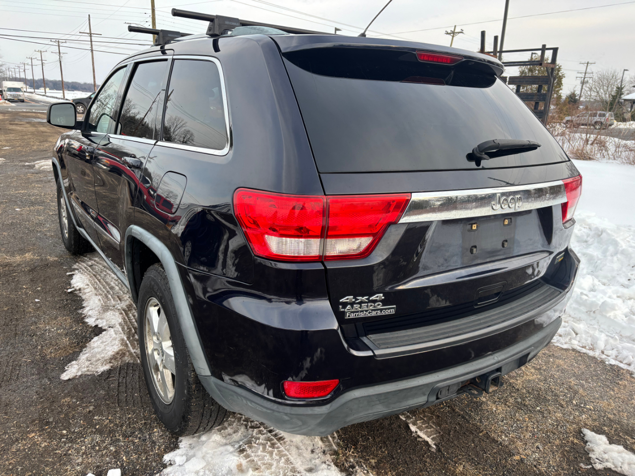 Jeep Grand Cherokee 4WD 4dr Laredo 2011
