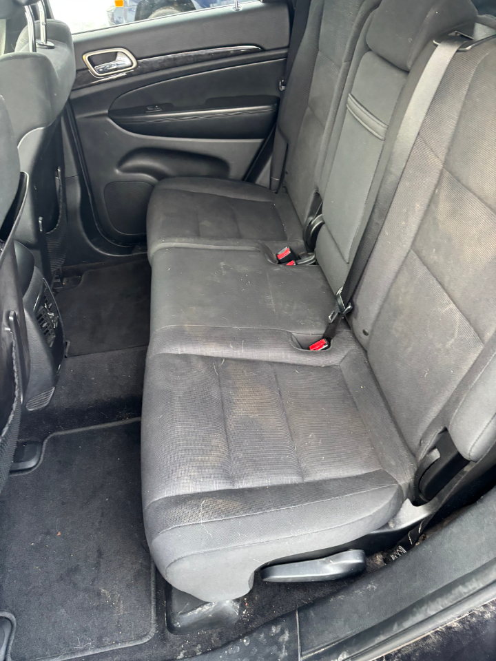 Jeep Grand Cherokee 4WD 4dr Laredo 2011