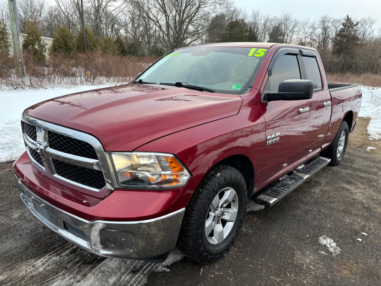 2015 RAM 1500 2WD Quad Cab 140.5" SLT