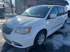 2011 Chrysler Town & Country 