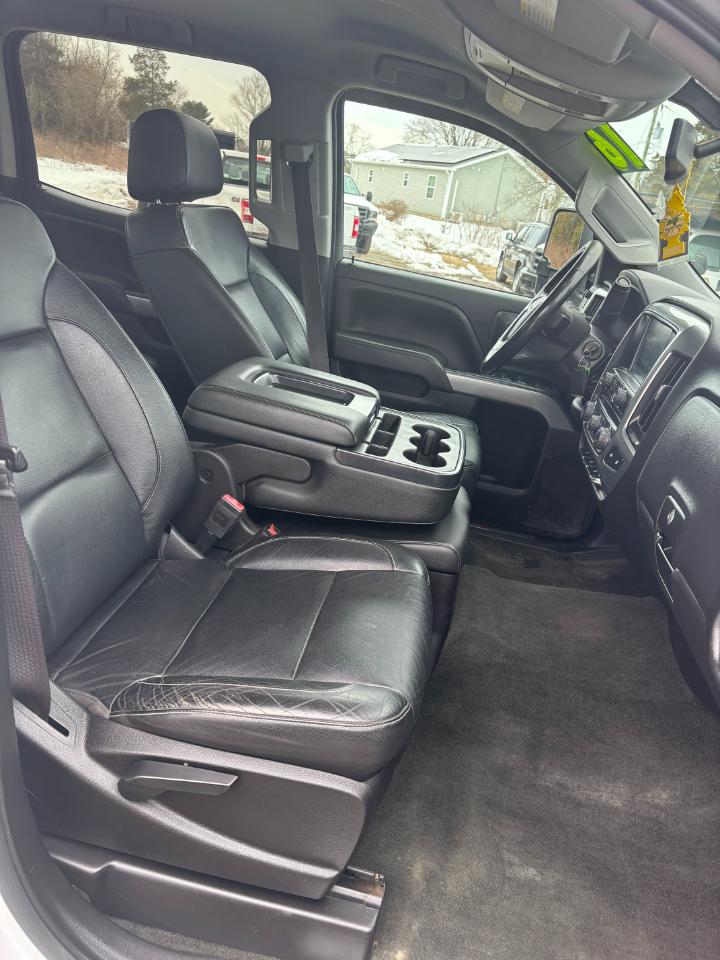 Chevrolet Silverado 2500HD 4WD Crew Cab 153.7" LT 2016