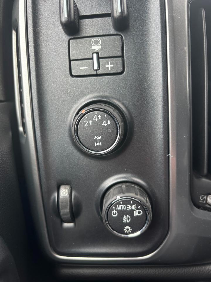 Chevrolet Silverado 2500HD 4WD Crew Cab 153.7" LT 2016