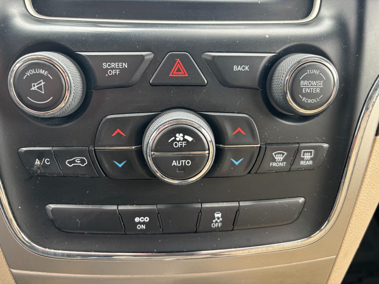 Jeep Grand Cherokee 4WD 4dr Laredo 2015