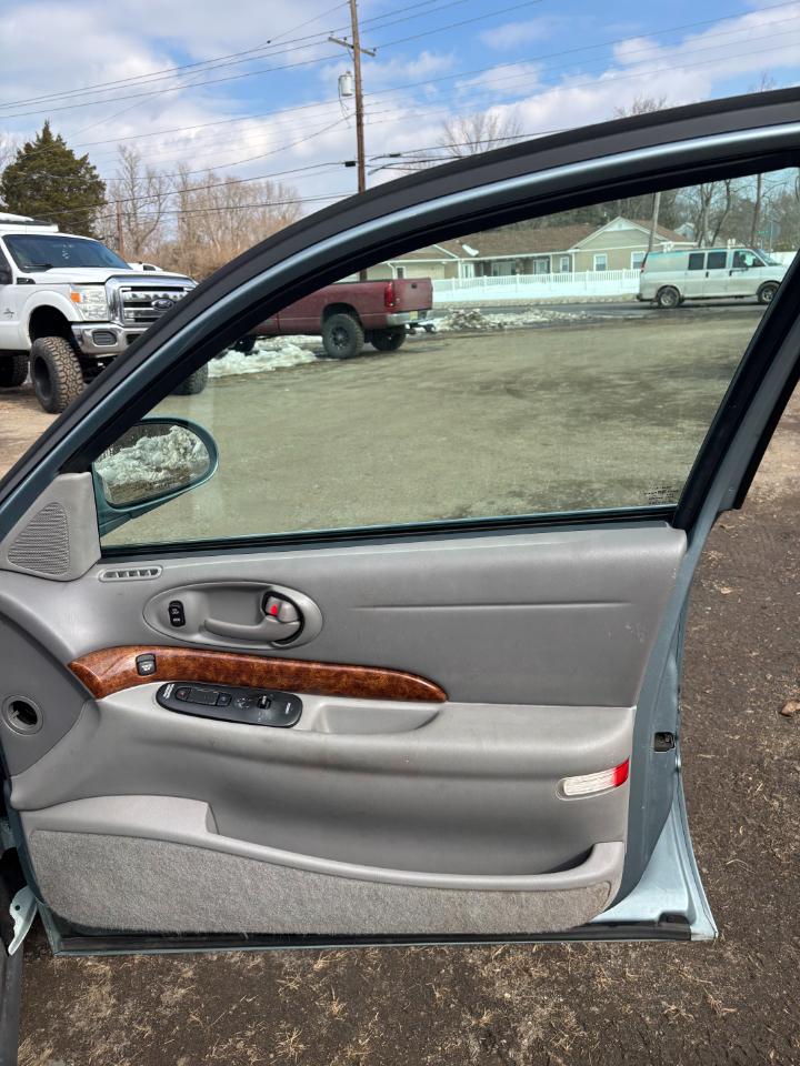 Buick LeSabre Limited 2003