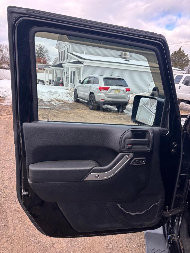 Jeep Wrangler Unlimited Sahara 4x4 2012