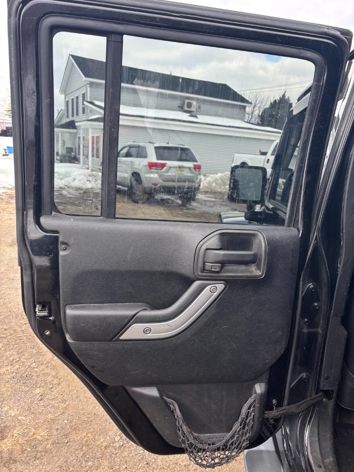 Jeep Wrangler Unlimited Sahara 4x4 2012