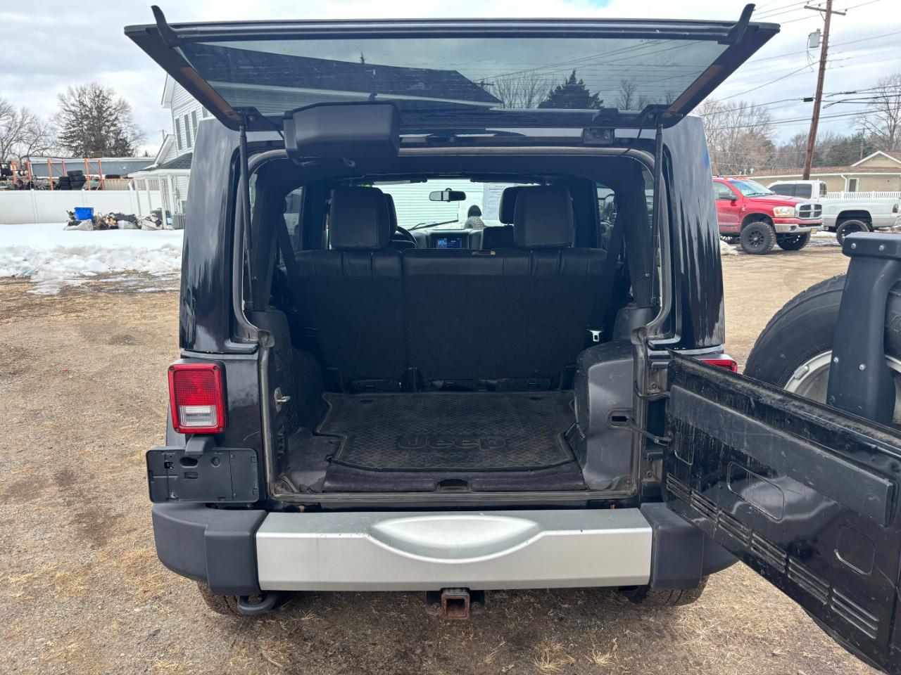 Jeep Wrangler Unlimited Sahara 4x4 2012