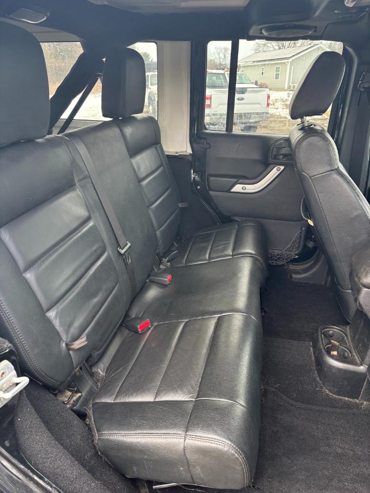 Jeep Wrangler Unlimited Sahara 4x4 2012