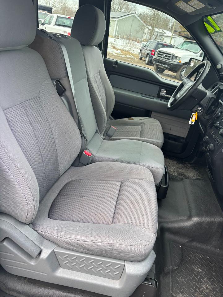 Ford F-150 Lariat SuperCrew 4WD 2012