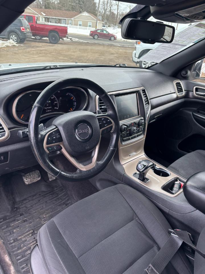 Jeep Grand Cherokee Laredo 2014