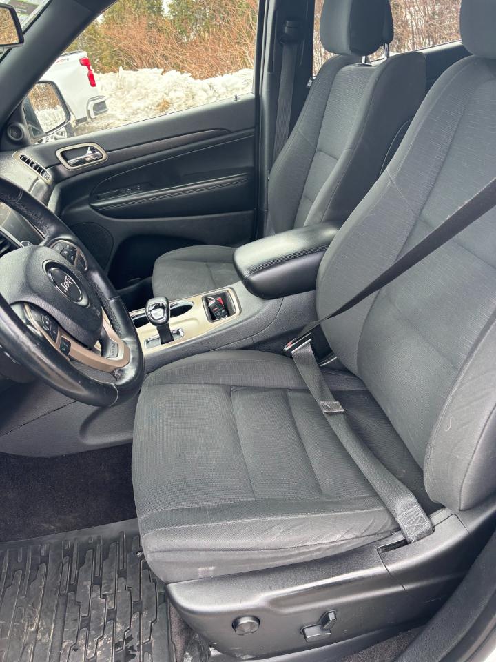 Jeep Grand Cherokee Laredo 2014